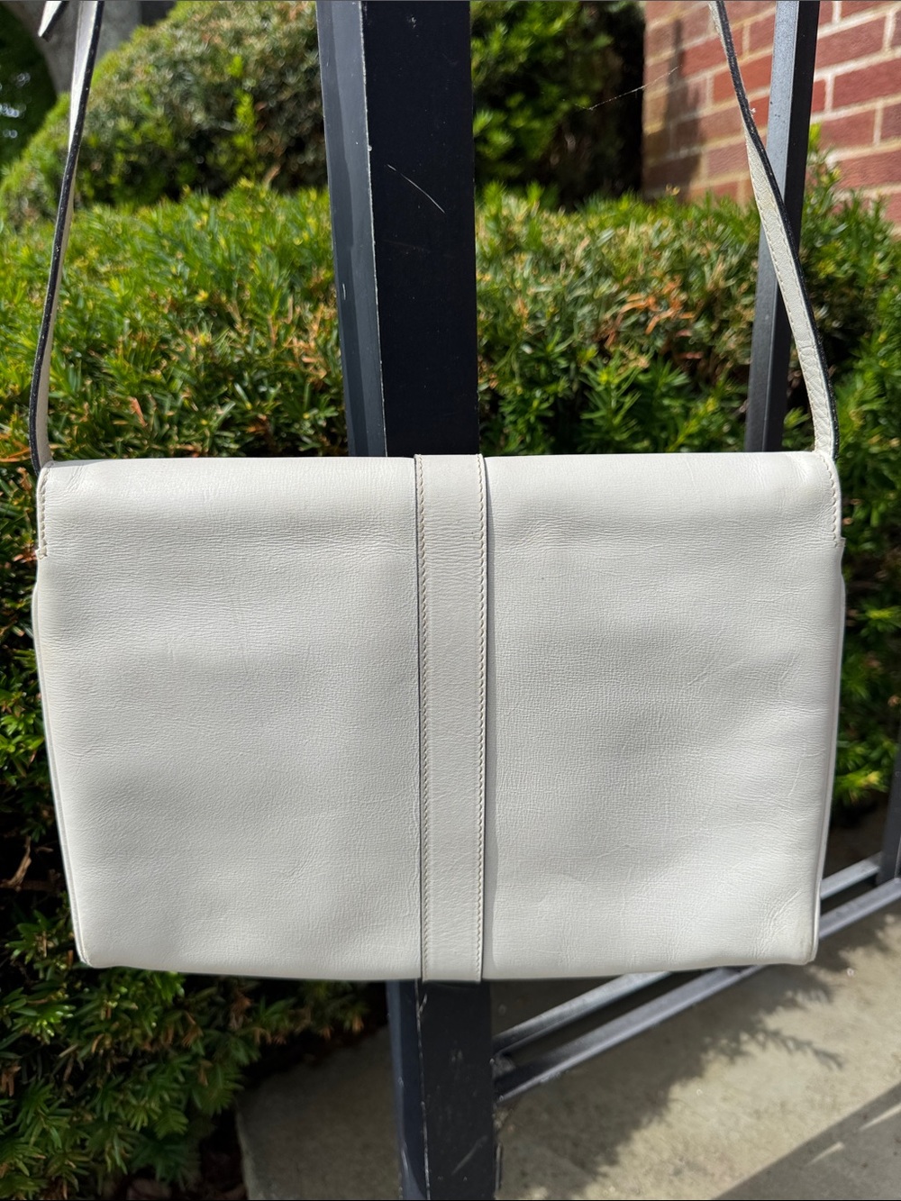 SALVATORE FERRAGAMO FIRENZE LEATHER CREAM SHOULDER CLUTCH PURSE BAG ITALY VTG - Picture 7 of 17